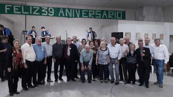 430 personas en la fiesta celebración 39° Aniv Club Abuelos de Esperanza calle Gadda ( VER 30 FOTOS)