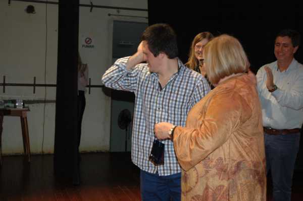 Juan Ignacio Alarcón fue el deportista del premio ORO ante gran cantidad de publico (VER VIDEO Y FOTOS)