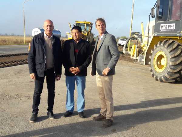 MARCELO DELLAPORTA presente en el anuncio de nuevas obras viales para las Colonias 