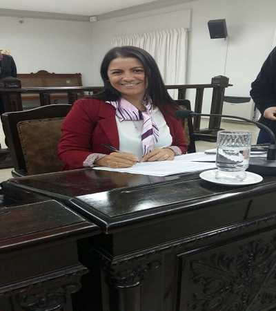 Andrea Martínez propone duplicar la ayuda económica a los clubes deportivos