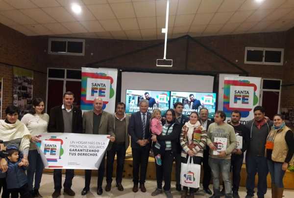 Marcelo Dellaporta: “Es reconfortable brindarle a los vecinos buenas noticias en materia de hábitat”