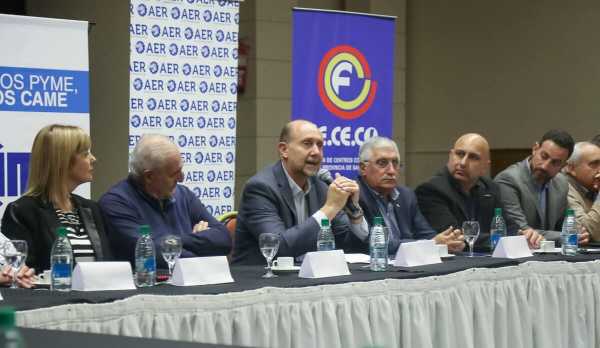 Perotti por un desarrollo económico provincial contundente.