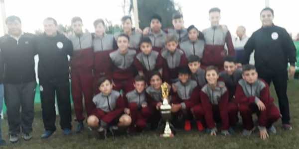 Los chicos de la LEF finalizaron 3° en la Copa de Oro.