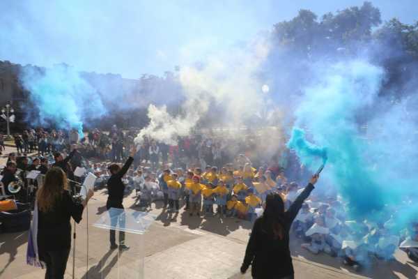 La Ciudad celebró la Bandera.