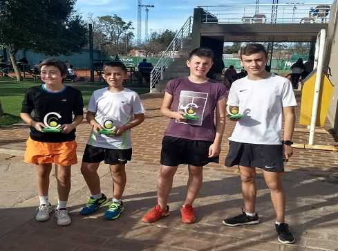 Consagraciones de esperancinos en el Zonal del LTCE