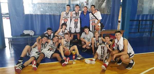 Almagro se consagró Campeón Copa de Plata “Dos Orillas” U17 y más informes del Club