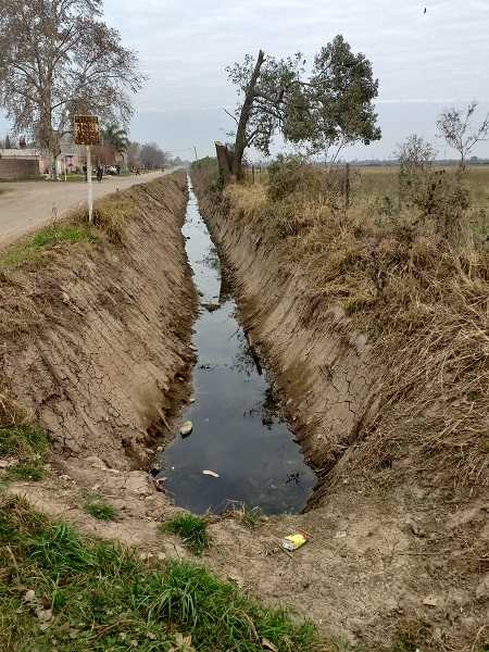 Buena tarea de canalización en sector sur  calle Janssen y Soler