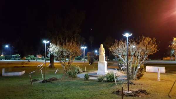 Pirola: “Sumar luminarias solares autónomas y comprobar sus beneficios nos motiva a profundizar la propuesta”