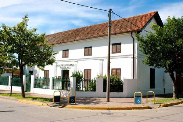  Viernes 16/8 18 hs, en el museo 