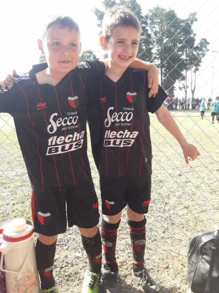 Tomás Colman y Enzo Odriozola pertenecientes a la categoría 2012 de Sportivo ,en Rafaela representaron para Colón de Sta Fe