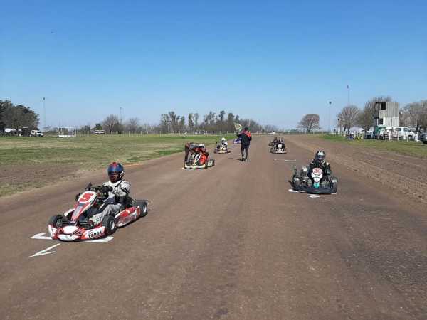 El Karting Regional del Norte Santafesino corrió su 3ra. Fecha en el trazado de Humboldt.