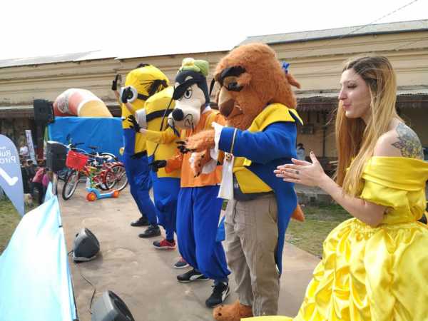 UCOES hizo la alegria a 5.500 niños en el predio del Ferrocarril VER VIDEOS