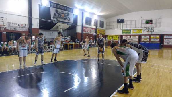 En su retorno al Oficial A1, anoche en el “Nido de las Aguilas”, Almagro cayó con C.I.Macabi, 72-68