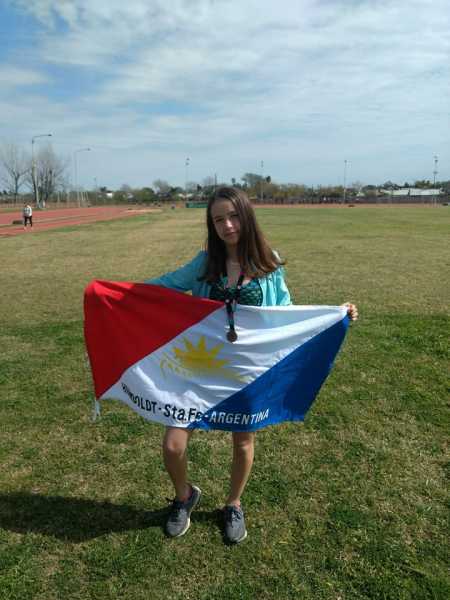 Sofia la versión femenina de  los Hnos Zabalas clasificó esta tarde en Sta Fe para ir a Mar del Plata