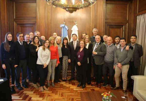 CICAE Esperanza estuvo representado en la capacitación sobre la herramienta comercial Black Friday en la Sede de la Confederación Argentina de la Mediana Empresa - CAME, en Buenos Aires.