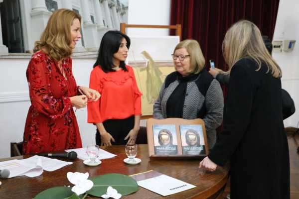 Presentación  del libro   “Mama Antula, la mujer más rebelde de su tiempo”