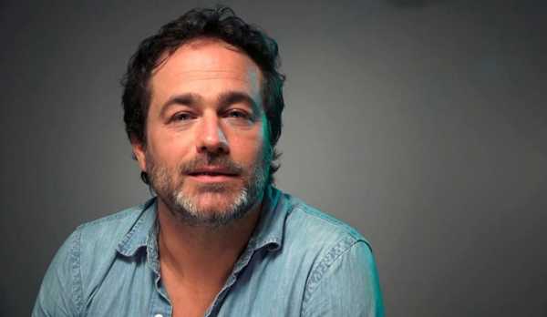 Charla :Experiencia con las drogas del actor y productor Gastón Pauls,  martes 15 de Octubre 10 Hs en el Salón del Club Juventud Unida Humboldt