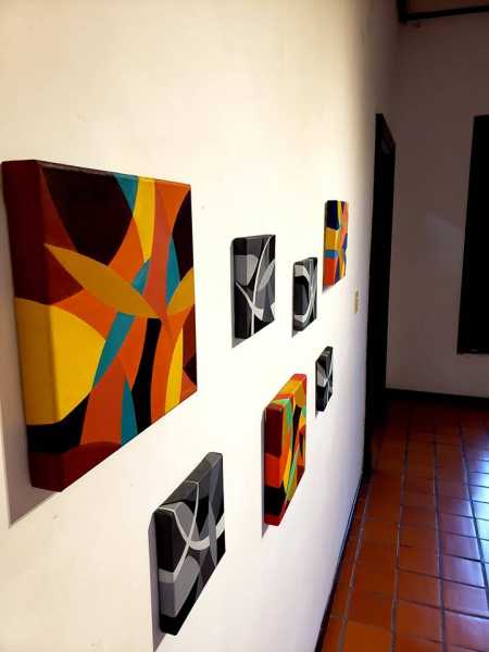 Walter César Santich presentó muestra pinturas en Museo Hector Borla (VER 21 FOTOS AQUI)