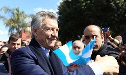  Mauricio Macri comunicó oficialmente que el miércoles 2/10 estará presentes en localidades de la región centro de nuestra provincia. 