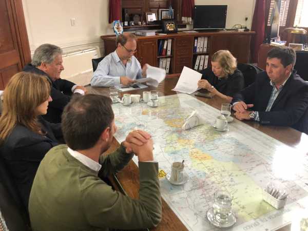 “La firma de este nuevo convenio nos posibilita seguir mejorando el tránsito en la ciudad” confirmó Meiners.