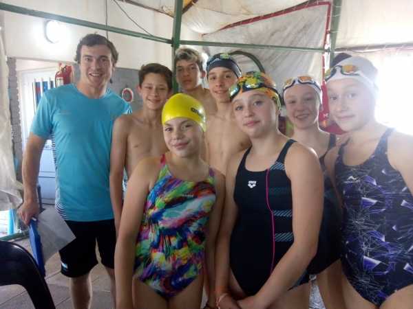 Muy buena participación de nadadores del LTCE en Nacional y Juegos Evita