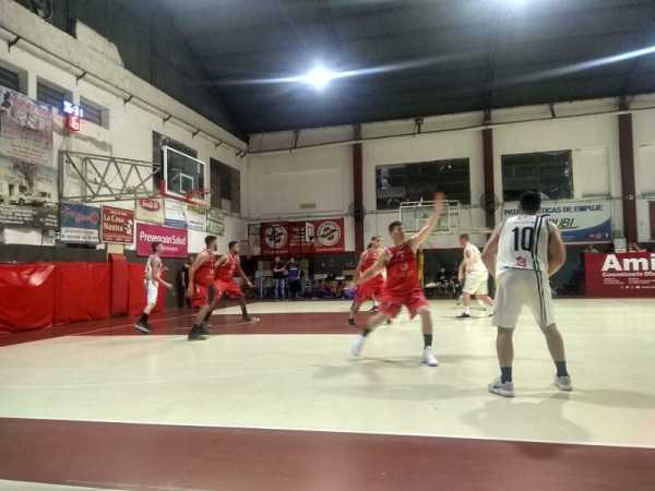 BÁSQUET: Alma Juniors, ya clasificado, visita a Rivadavia