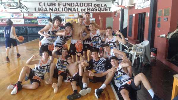 Almagro cerró fase formativas ganando y espera Semifinales