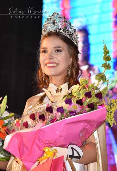 Reina fiesta 151 aniv de Humboldt Luisina García Stratta (E.E.T.P N°681 Mercedes Alvarez de Segura)