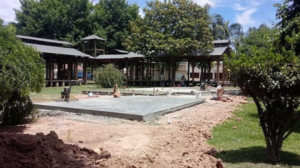 Municipalidad de Esperanza realiza mejoramiento en el sector del Paseo de los Artesanos en parque de la agricultura