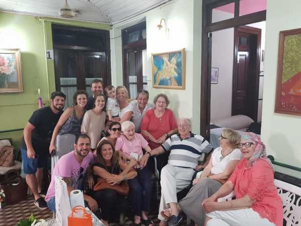 La flia Cammisi le festejó sus 108 años a la nona Tita