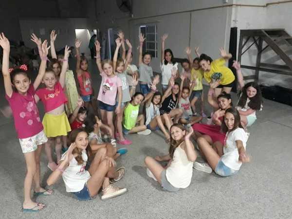 Escuela de Escuela de 