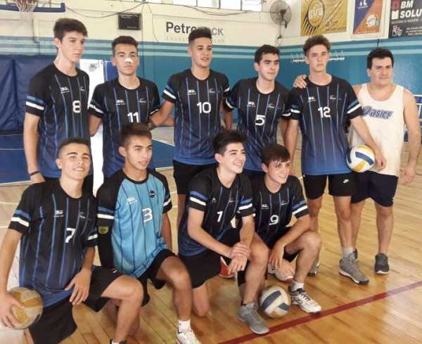 VÓLEY: Alma Juniors venció a Franck en el pendiente de Sub 19