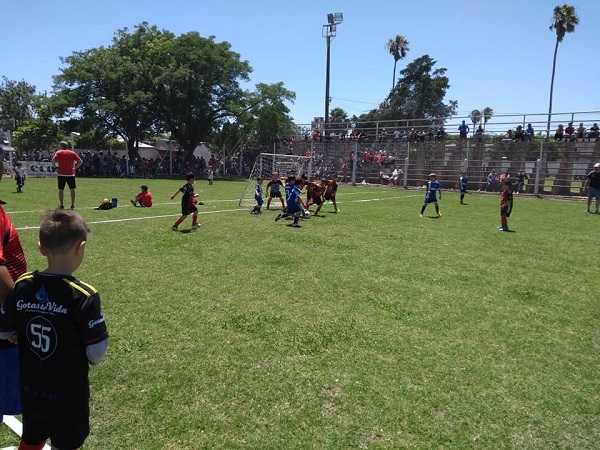 Club Bme Mitre organizó su encuentro de novena div. 