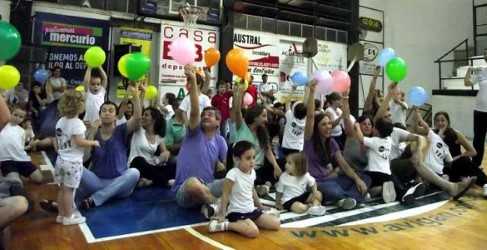 Fiesta final de los deportes en Alma Juniors . BÁSQUET: Alma Juniors cayó con San Justo y quedó entre los cuatro mejores