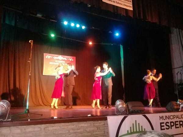 Cierre del Ciclo Cultural 2019 del Club de Tango de Esperanza y Festejo del Dia Nacional del Tango.