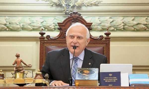 LEGISLATURA DE SANTA FE  Senadores y Diputados de Santa Fe congelan sus dietas por 180 días