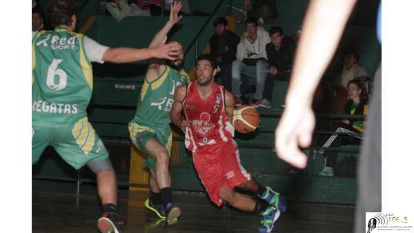Almagro incorporó a González y Villalba