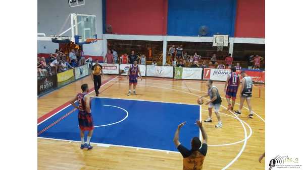 BÁSQUET: Cuarto triunfo consecutivo de Alma Juniors en Copa Santa Fe