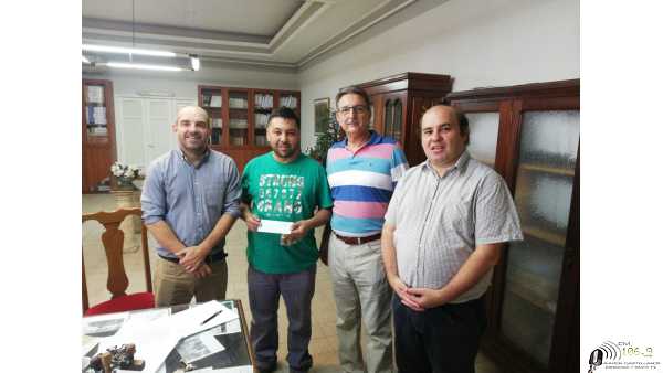 Colaboración del Concejo al equipo esperancino de Sóftbol Los Teros