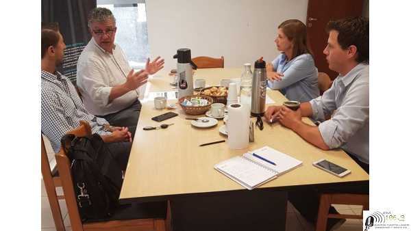 Empresas constructoras reunidas hoy en CICAE.y reunión de Ardi  para comenzar a trabajar la agenda de trabajo del año. Area Industria