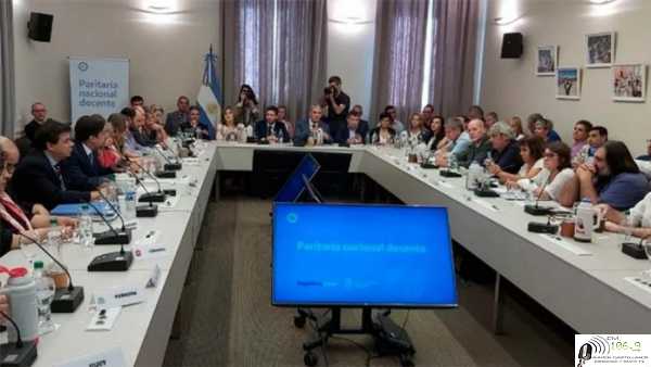  Paritaria nacional docente: hubo acuerdo y empiezan las clases