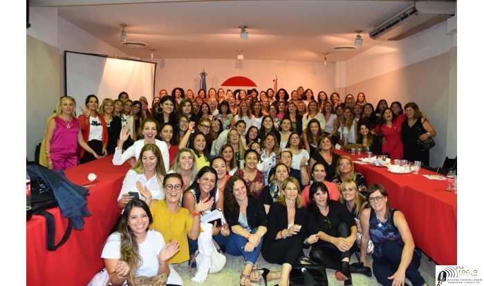 Martínez en un encuentro de legisladoras radicales del país