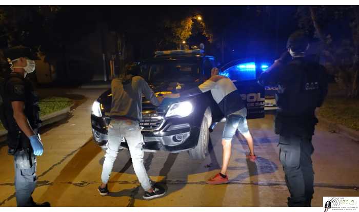 Intensa actividad de control del aislamiento preventivo obligatorio Policiales“Las Colonias”