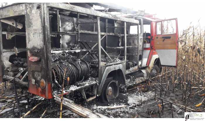 Bauer y Sigel: incendio de un autobomba esta tarde de sábado