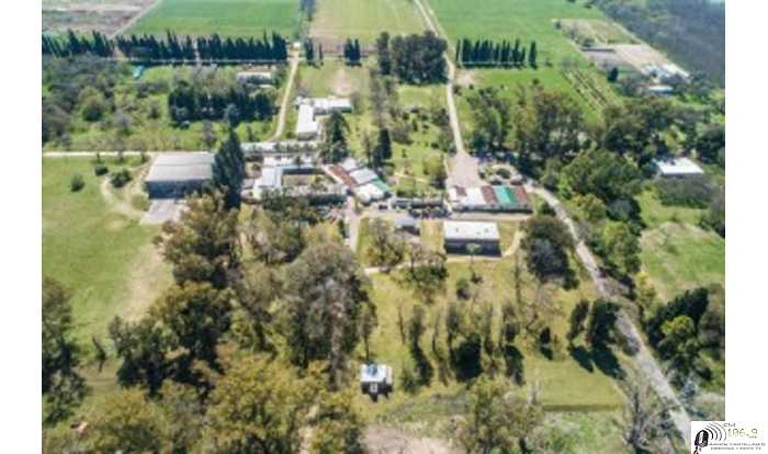  En tiempos de pandemia y aislamiento social, la Escuela de Agricultura, Ganadería y Granja de la UNL se enfrenta al reto de repensar estrategias 