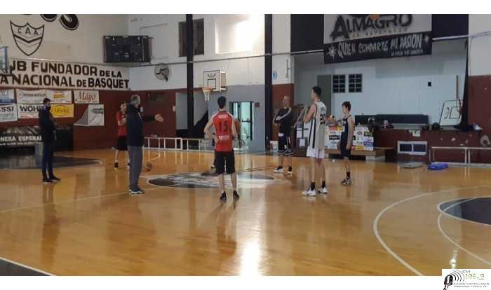 Leandro Spiés: “lo más importante fue vernos las caras nuevamente en la cancha de Almagro”