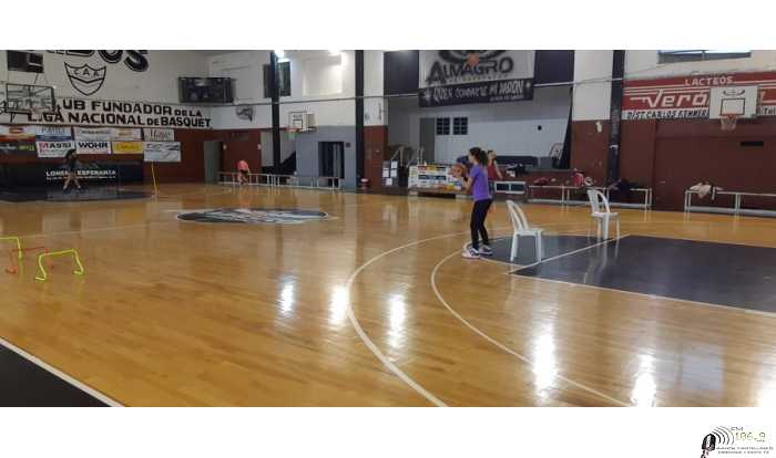 Con satisfacción Almagro reinició entrenamientos en femenino y formativas