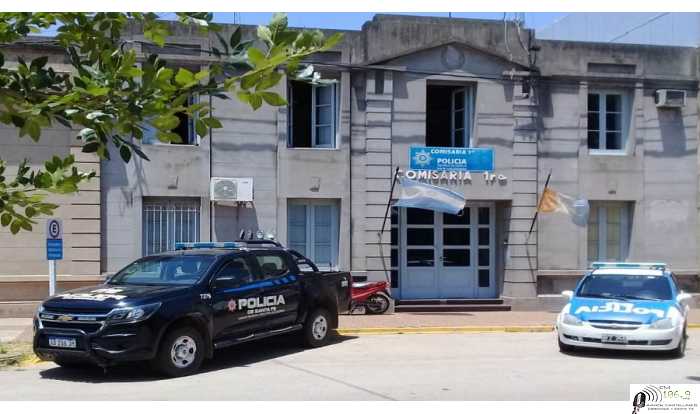 Policial detenido por dañar e intentar sustraer elementos de un comercio en Esperanza