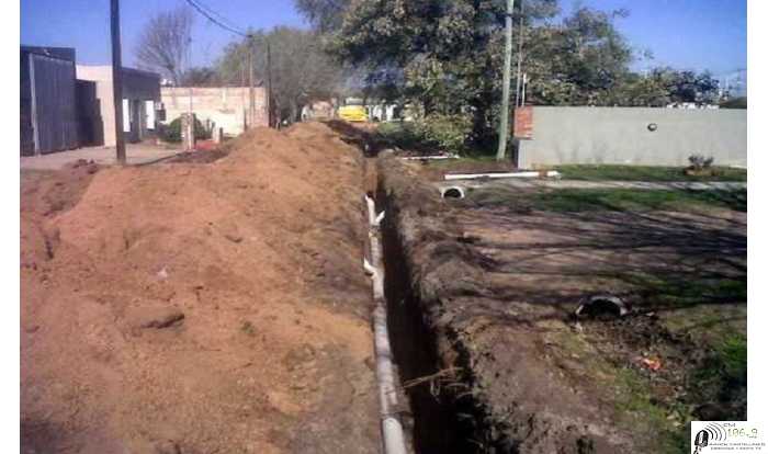 Hugo Morzán, presidente de Aguas Santafesinas S.A. estuvo anunciando las obras de cloacas