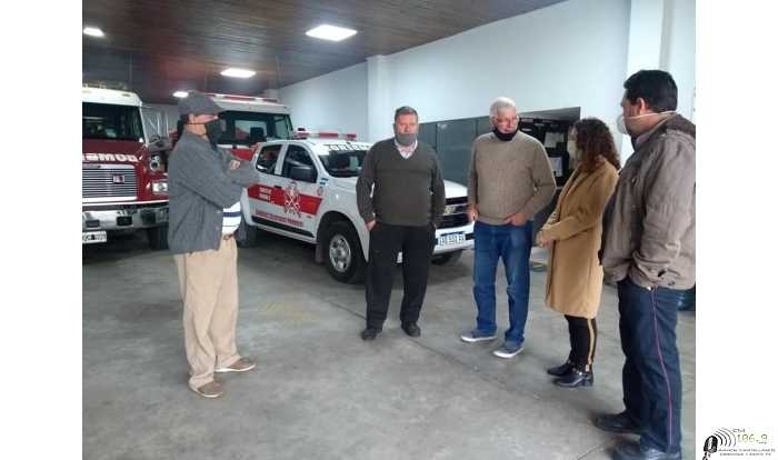 Bomberos Voluntarios de Humboldt recibieron la visita de la Diputada Provincial Jimena Senn.